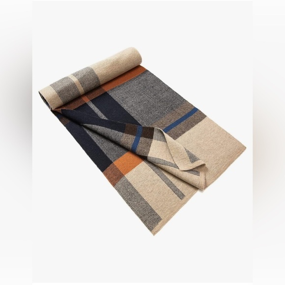 Villand Australian Merino Wool Tartan Knitted Scarf for Men Camel Orange Tartan - Picture 2 of 7